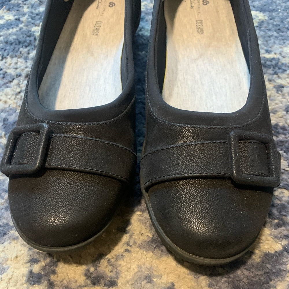 In box - Clark’s Cloudstepper Black shoes